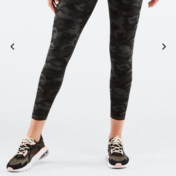 Fabletics XL Camo Green Charcoal Gray Define 7/8 High Waist PowerHold Leggings - Picture 5 of 12